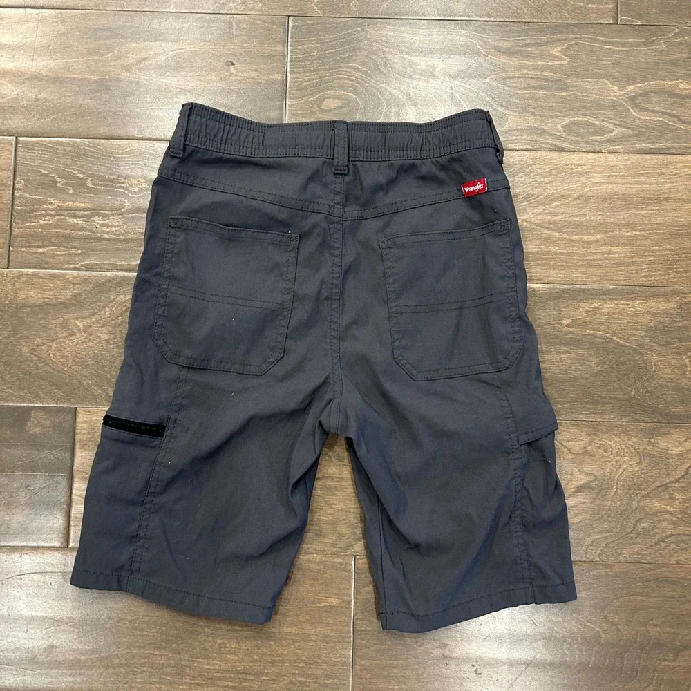 Wrangler Boys' Adventure Tech Cargo Shorts Charcoal Grey, Size L (10/12)